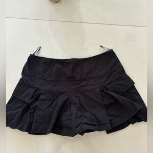 ZARA SZ L Black pleated cargo skirt